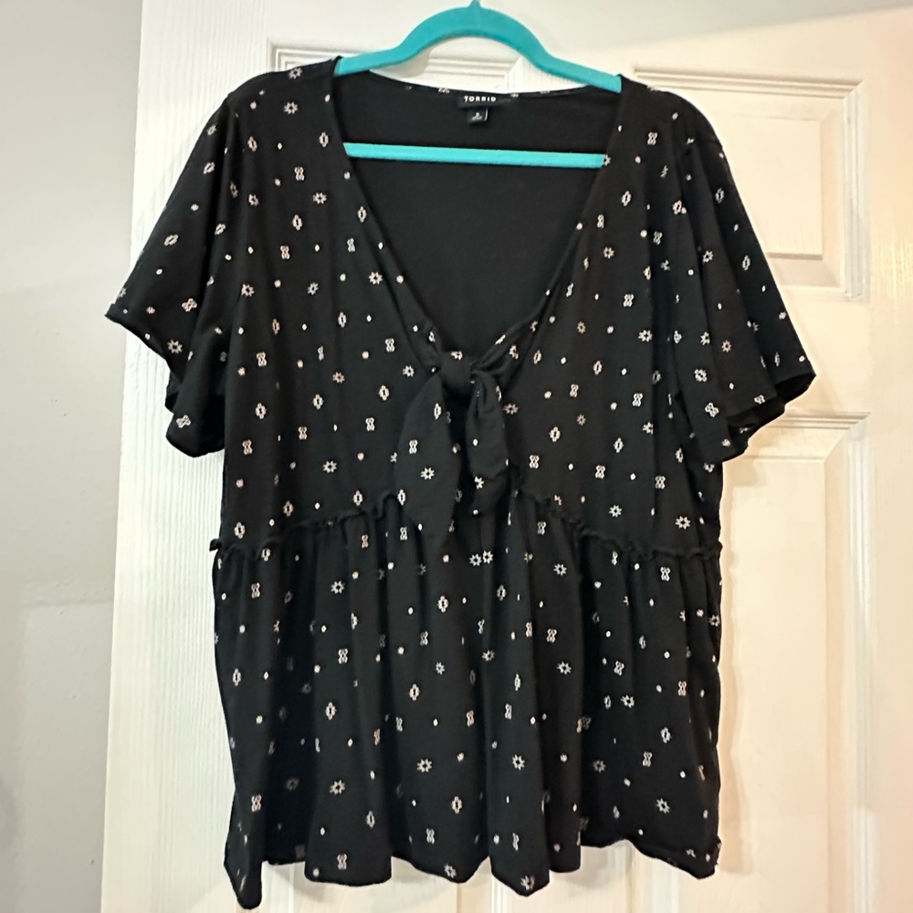 Torrid top size 1 EUC